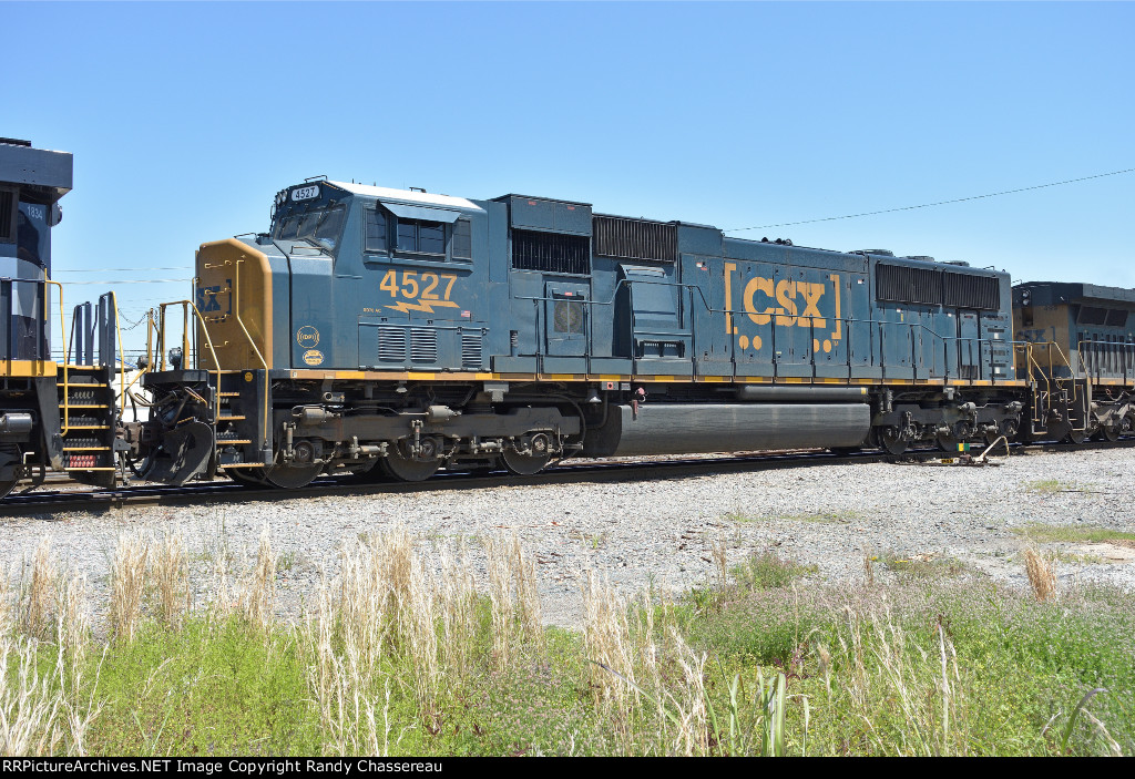 CSXT 4527